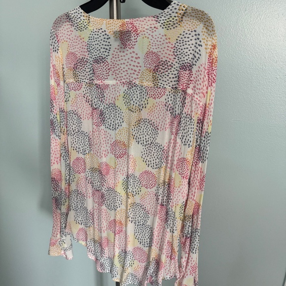 Blouse - Picture 2 of 4